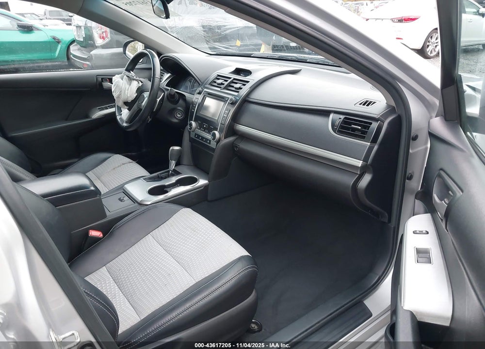 2014 TOYOTA CAMRY SE VIN: 4T1BF1FK1EU383206