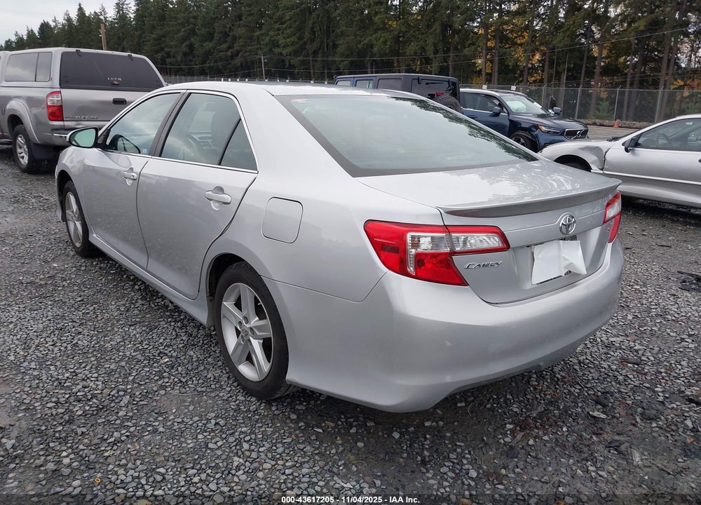 2014 TOYOTA CAMRY SE VIN: 4T1BF1FK1EU383206