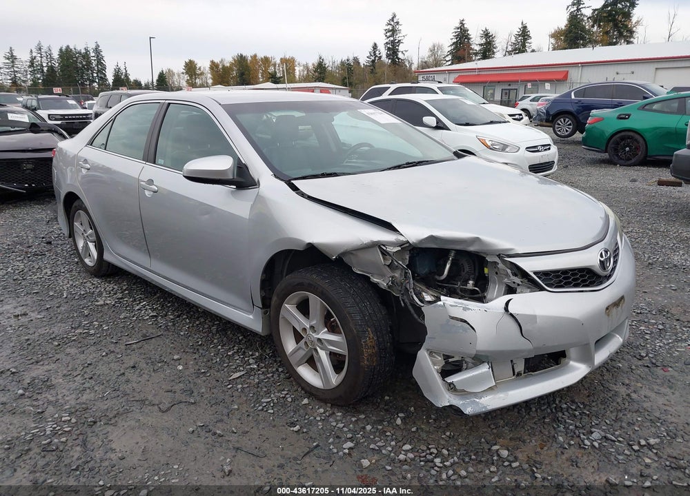 2014 TOYOTA CAMRY SE VIN: 4T1BF1FK1EU383206