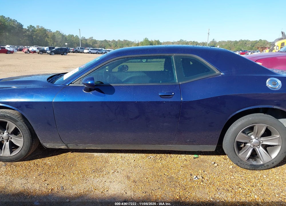 2016 DODGE CHALLENGER SXT VIN: 2C3CDZAG5GH352700