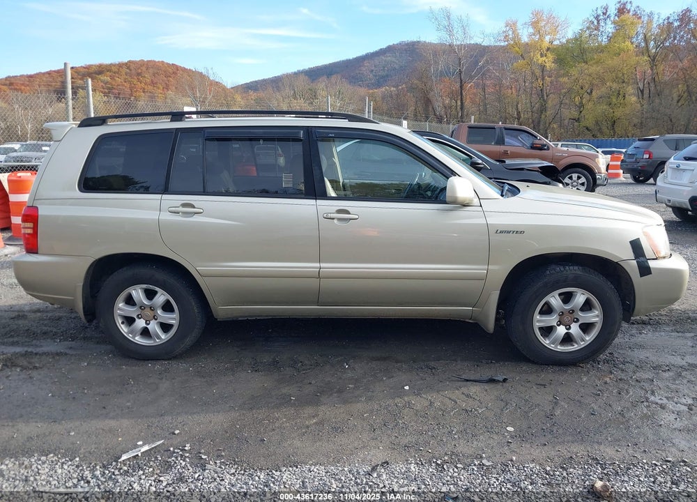 2003 TOYOTA HIGHLANDER LIMITED V6 VIN: JTEGF21A030108702