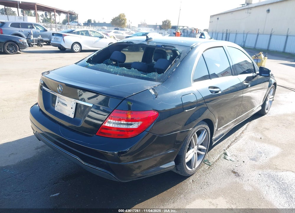 2014 MERCEDES-BENZ C 250 SPORT VIN: WDDGF4HB3ER304216