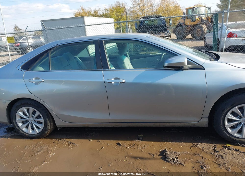 2016 TOYOTA CAMRY LE VIN: 4T4BF1FK6GR581269