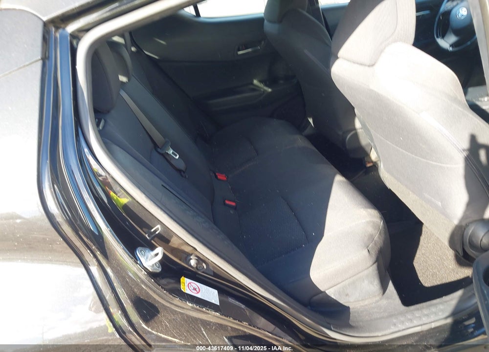 2018 TOYOTA C-HR XLE VIN: NMTKHMBX0JR014447