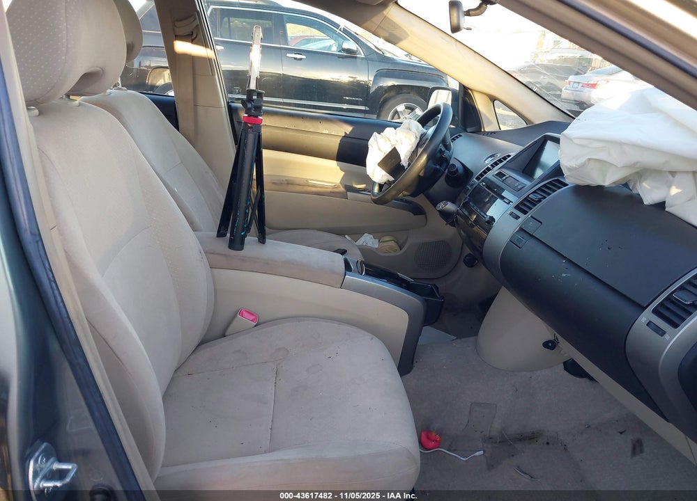 2005 TOYOTA PRIUS VIN: JTDKB20UX53087946