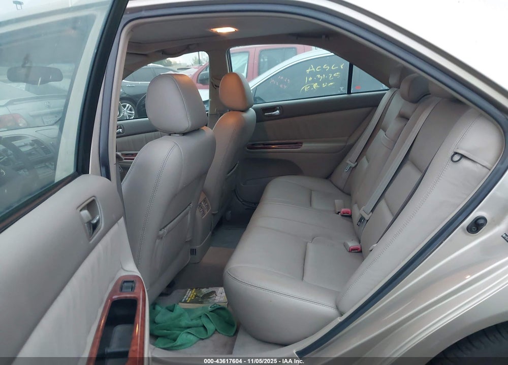 2005 TOYOTA CAMRY XLE V6 VIN: 4T1BF32K65U601089