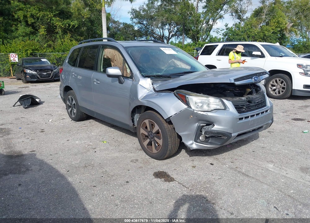2017 SUBARU FORESTER 2.5I LIMITED VIN: JF2SJAJC8HH468187