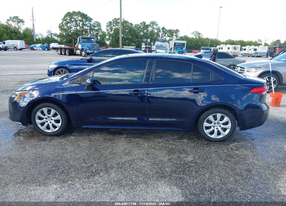 2022 TOYOTA COROLLA LE VIN: 5YFEPMAE0NP319317