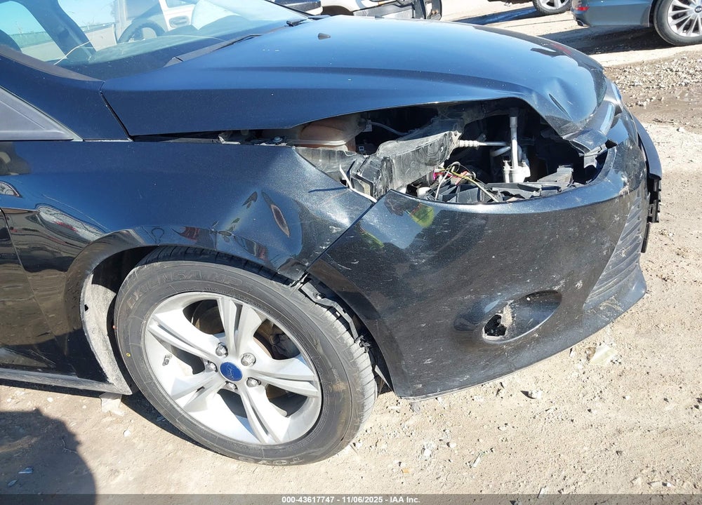 2014 FORD FOCUS SE VIN: 1FADP3K21EL413215