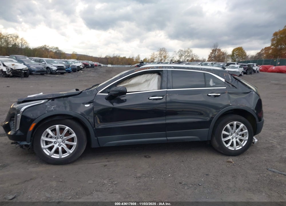 2019 CADILLAC XT4 VIN: 1GYFZBR44KF188808