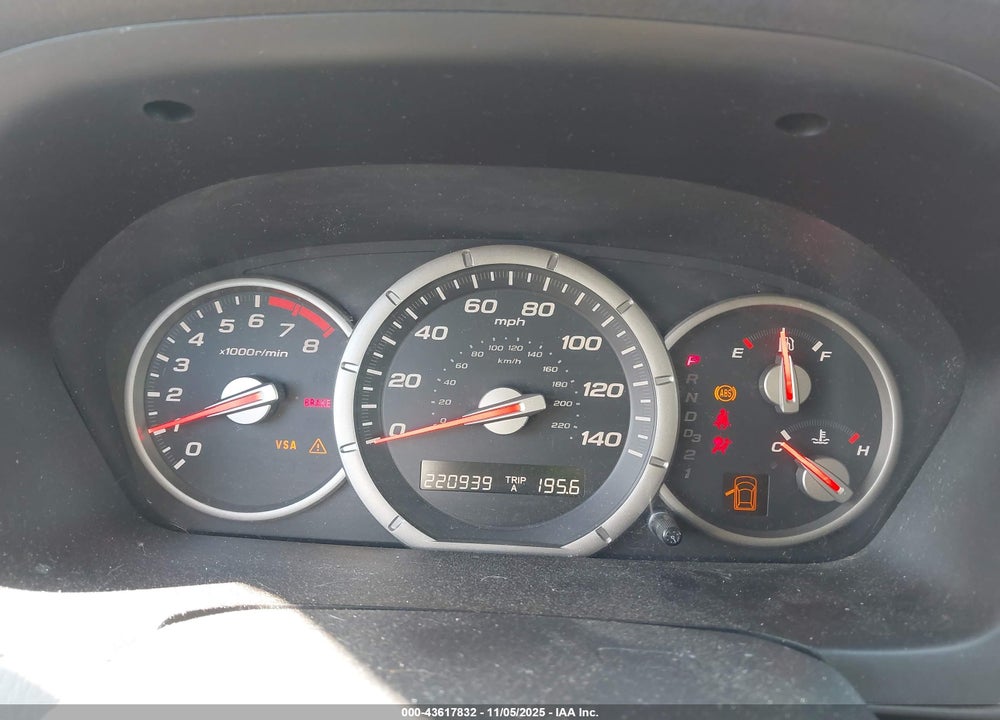 2007 HONDA PILOT VIN: 5FNYF18457B015328