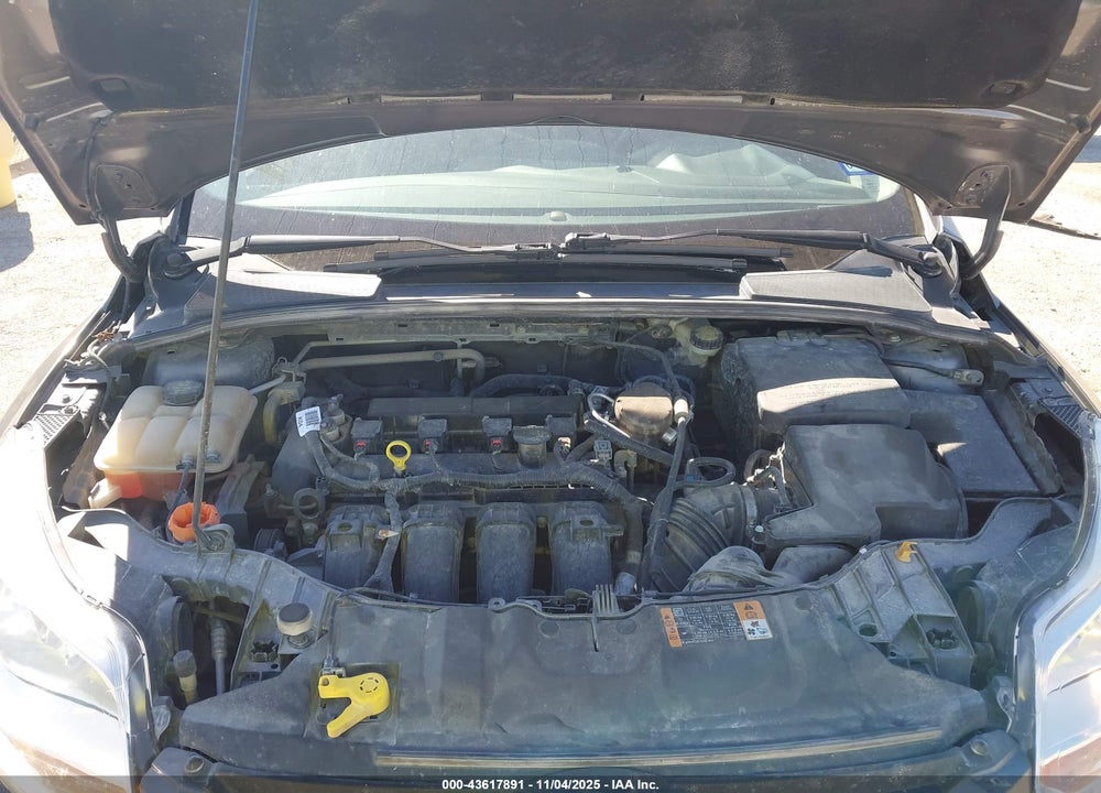 2014 FORD FOCUS SE VIN: 1FADP3F27EL278042