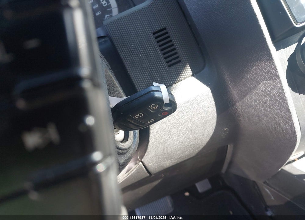 2011 FORD ESCAPE XLT VIN: 1FMCU0D78BKB35044
