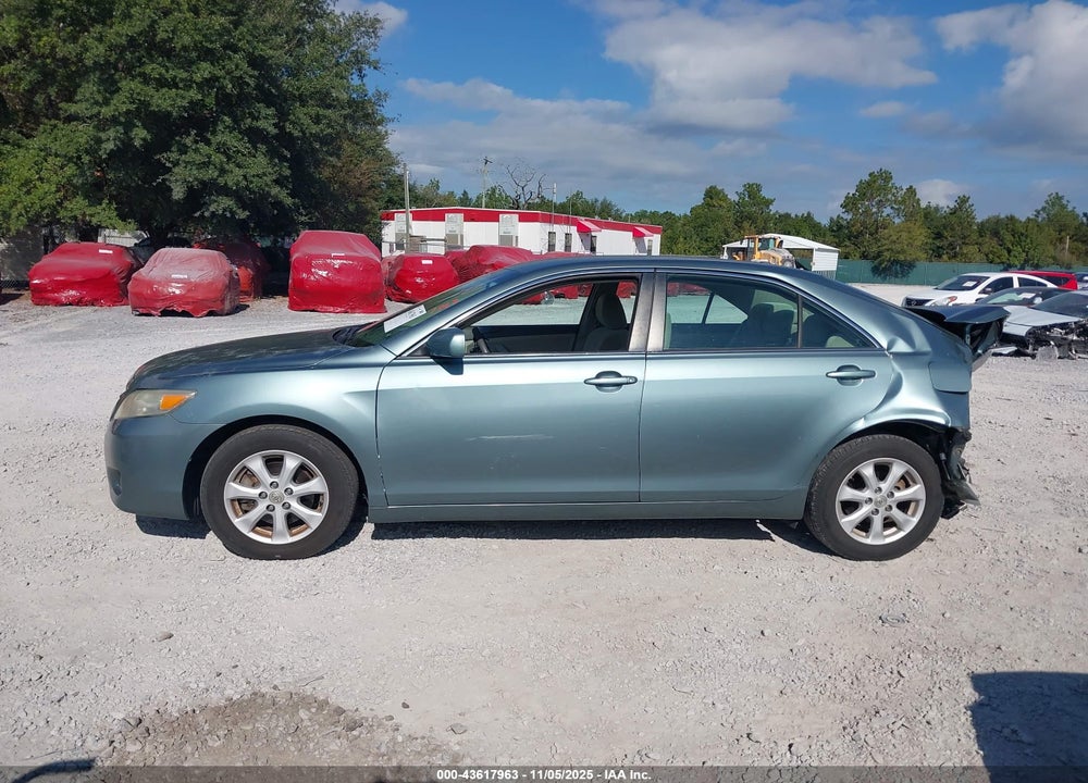 2011 TOYOTA CAMRY LE VIN: 4T1BF3EK4BU744386