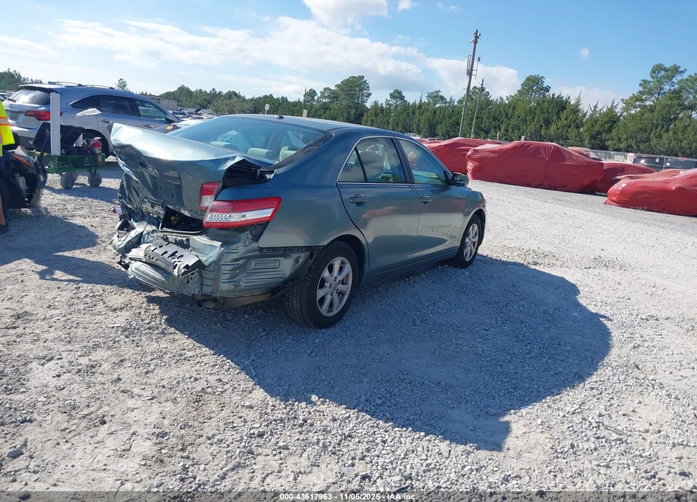 2011 TOYOTA CAMRY LE VIN: 4T1BF3EK4BU744386