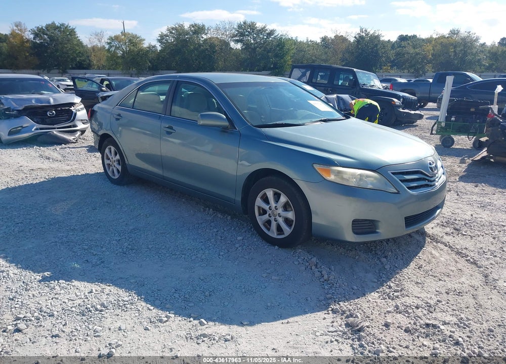 2011 TOYOTA CAMRY LE VIN: 4T1BF3EK4BU744386