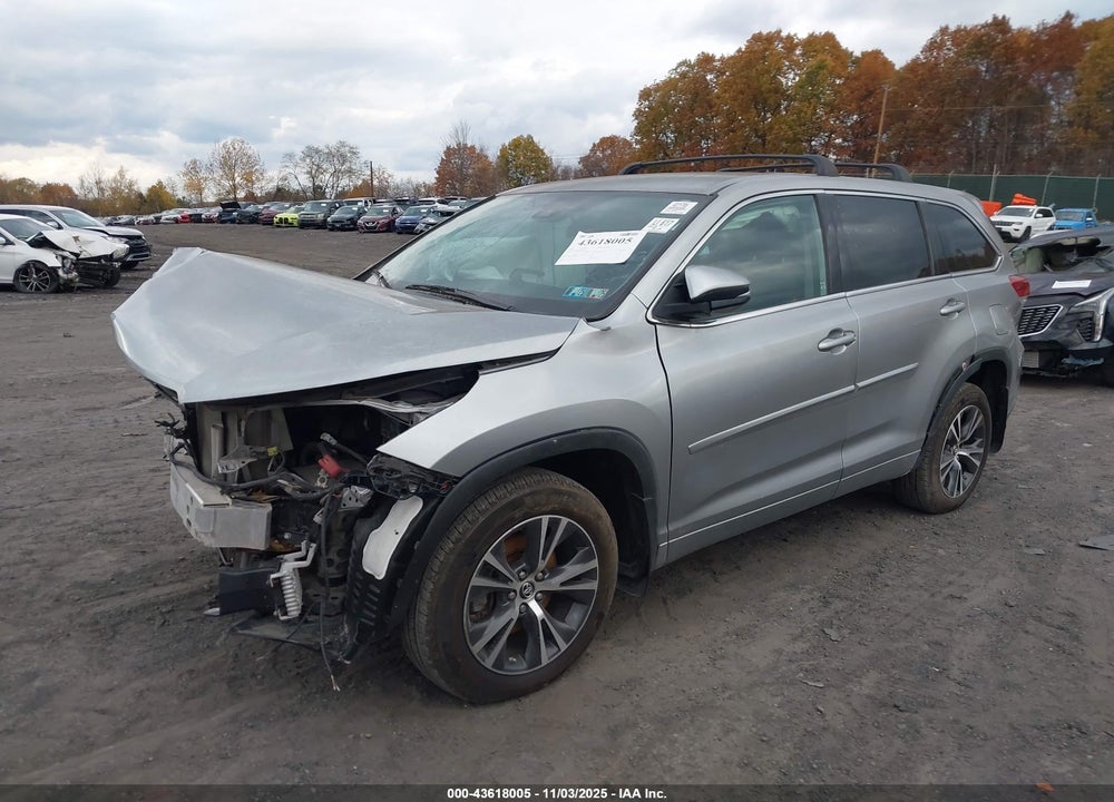 2018 TOYOTA HIGHLANDER VIN: 5TDBZRFH6JS862251