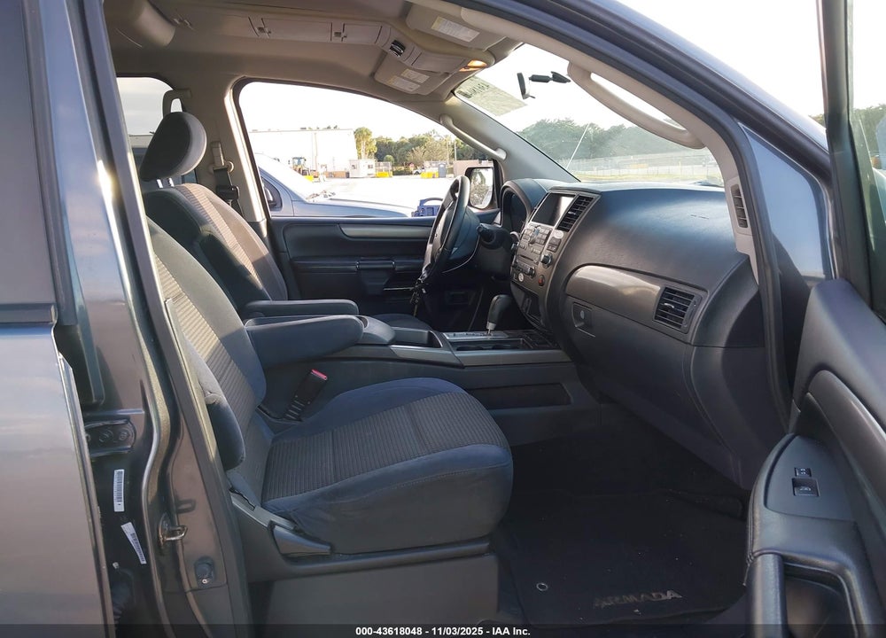 2011 NISSAN ARMADA SV VIN: 5N1BA0ND3BN611708