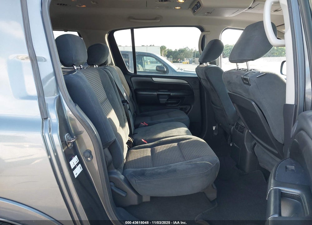 2011 NISSAN ARMADA SV VIN: 5N1BA0ND3BN611708