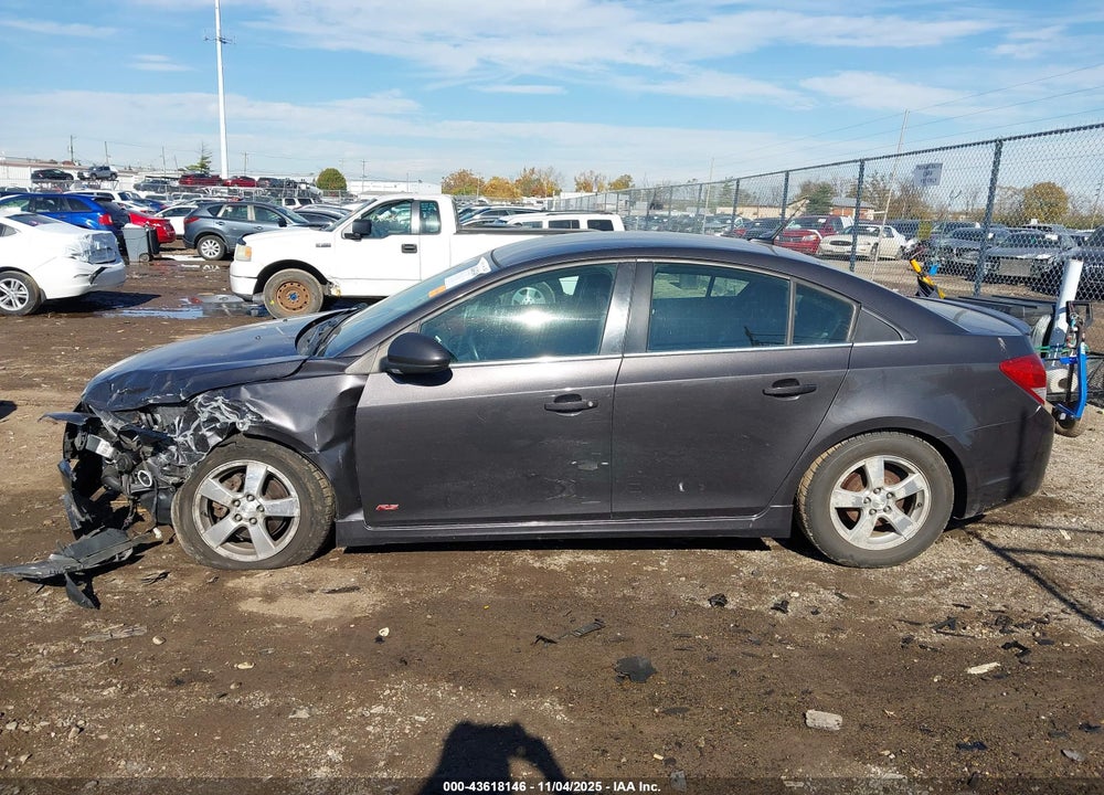 2014 CHEVROLET CRUZE 1LT AUTO VIN: 1G1PC5SB3E7172483