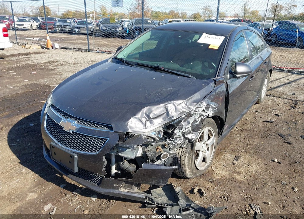 2014 CHEVROLET CRUZE 1LT AUTO VIN: 1G1PC5SB3E7172483