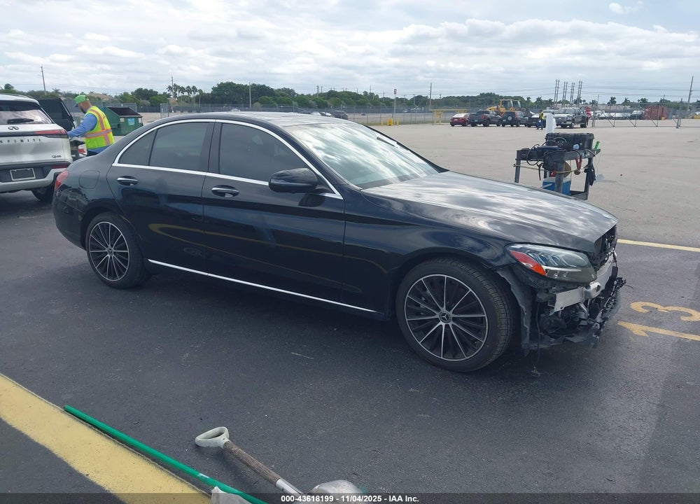 2021 MERCEDES-BENZ C 300 SEDAN VIN: W1KWF8DB2MR617510