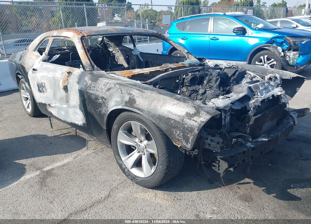 2017 DODGE CHALLENGER SXT VIN: 2C3CDZAG7HH594891