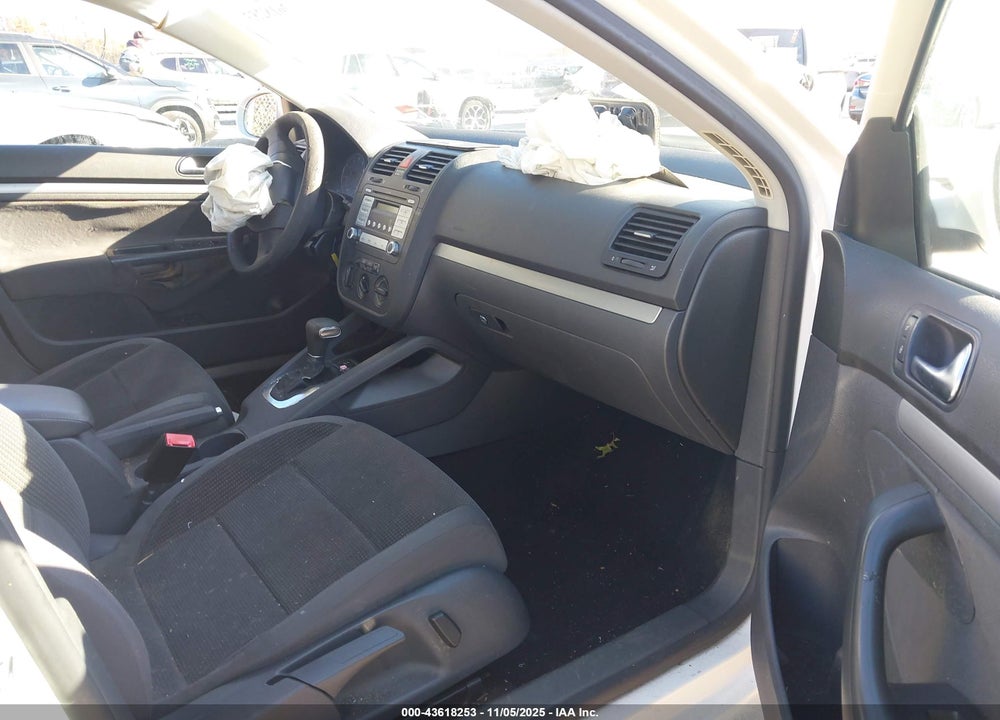 2009 VOLKSWAGEN JETTA S VIN: 3VWHZ71K89M135381