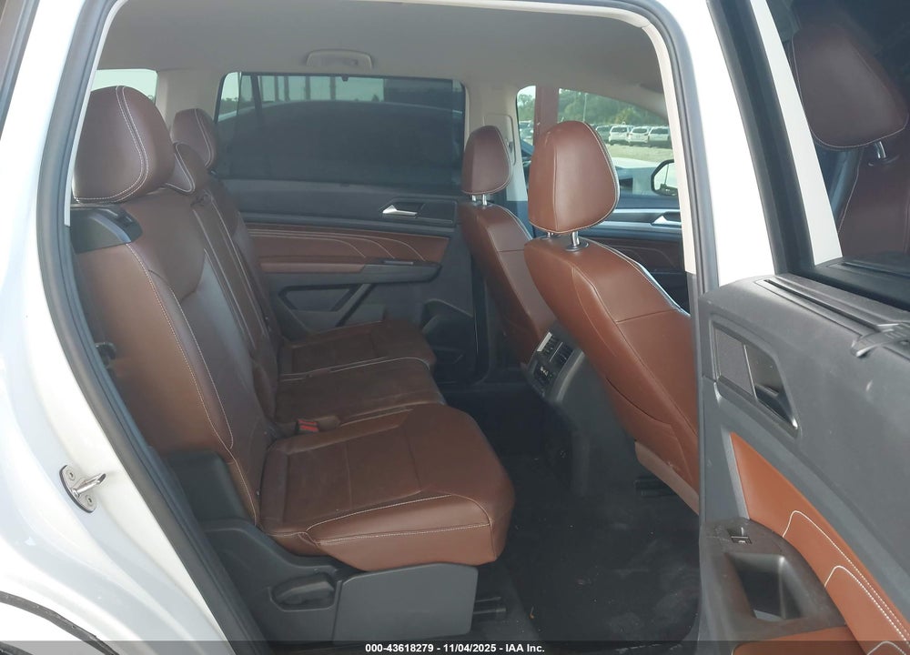 2022 VOLKSWAGEN ATLAS 3.6L V6 SE W/TECHNOLOGY VIN: 1V2HR2CA2NC547641