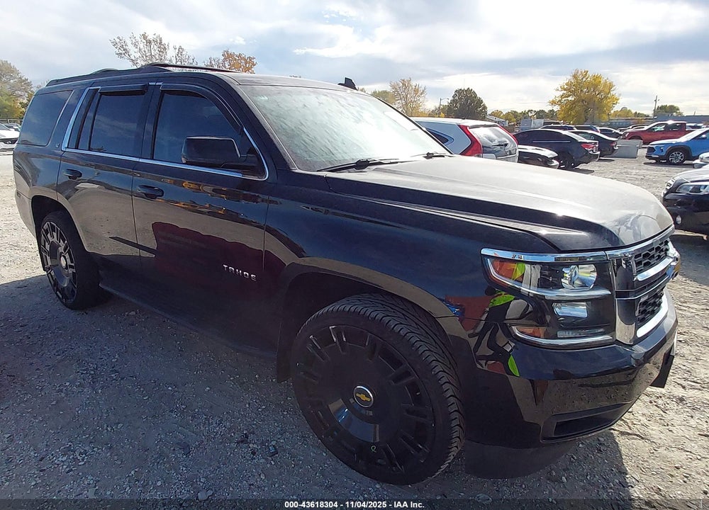 2017 CHEVROLET TAHOE LT VIN: 1GNSKBKC1HR384570