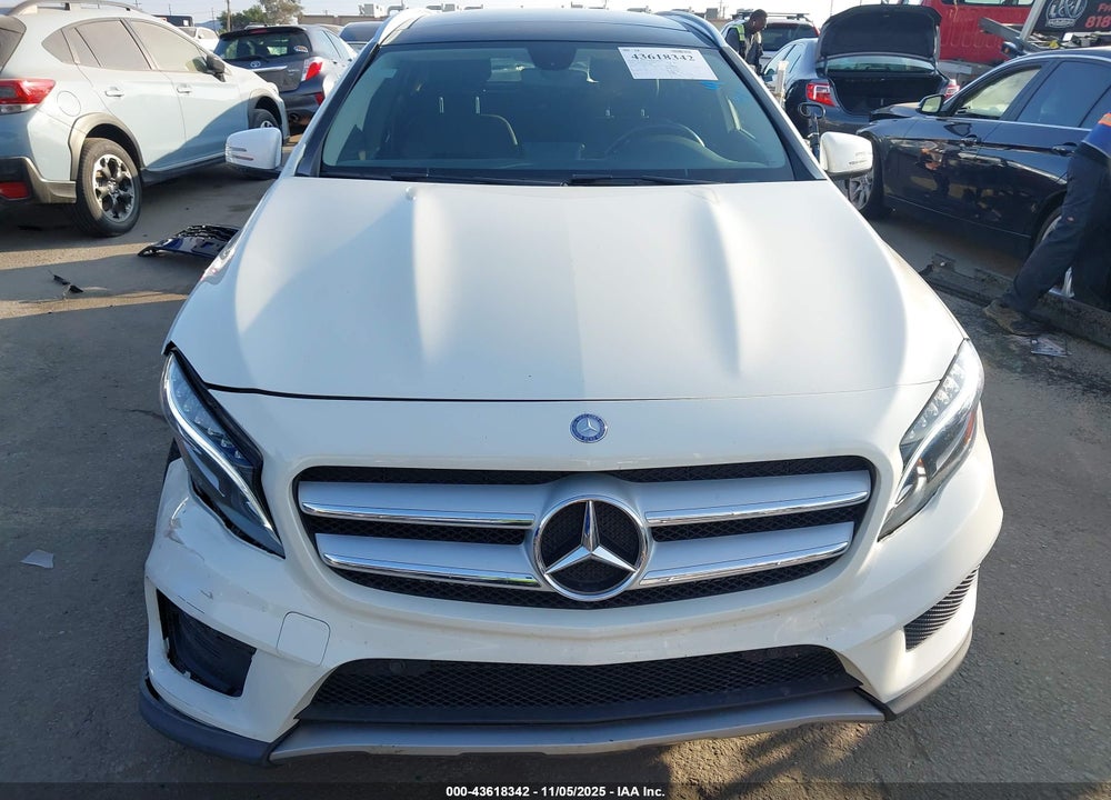 2015 MERCEDES-BENZ GLA 250 VIN: WDCTG4EB3FJ138011