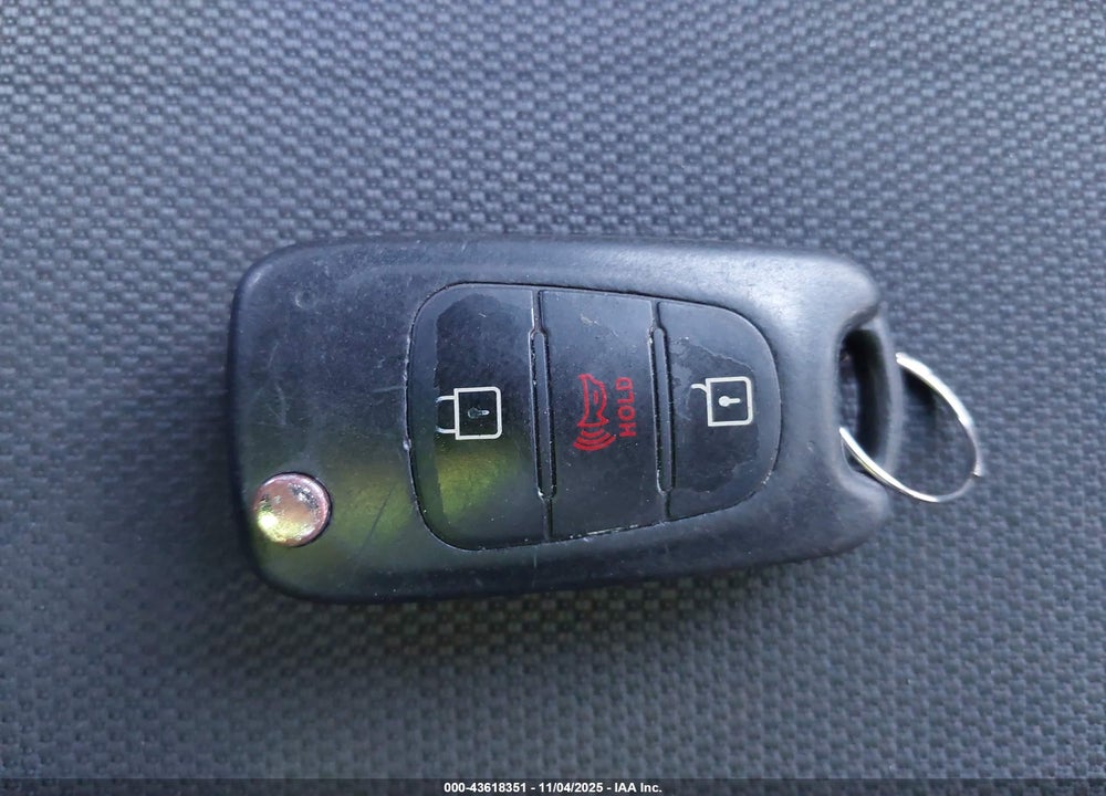 2011 KIA SOUL VIN: KNDJT2A2XB7295030