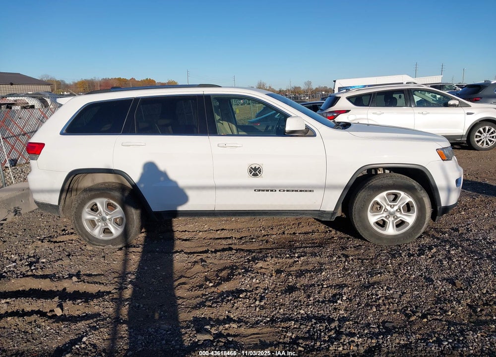 2017 JEEP GRAND CHEROKEE VIN: 1C4RJFAG6HC646088