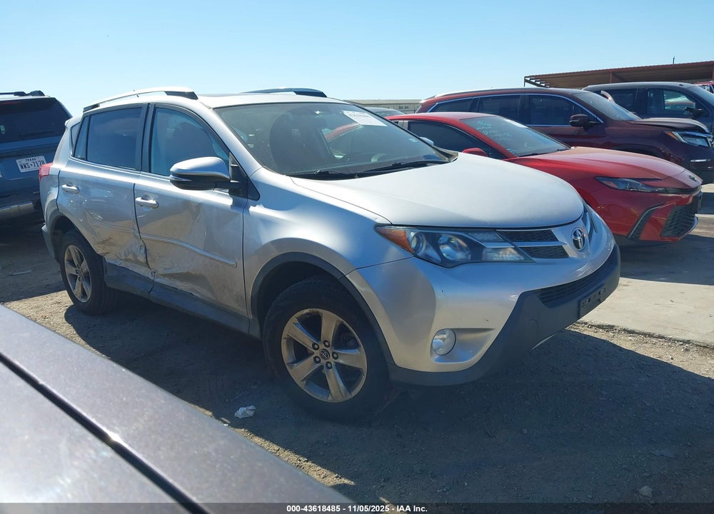2015 TOYOTA RAV4 XLE VIN: 2T3WFREV6FW172491