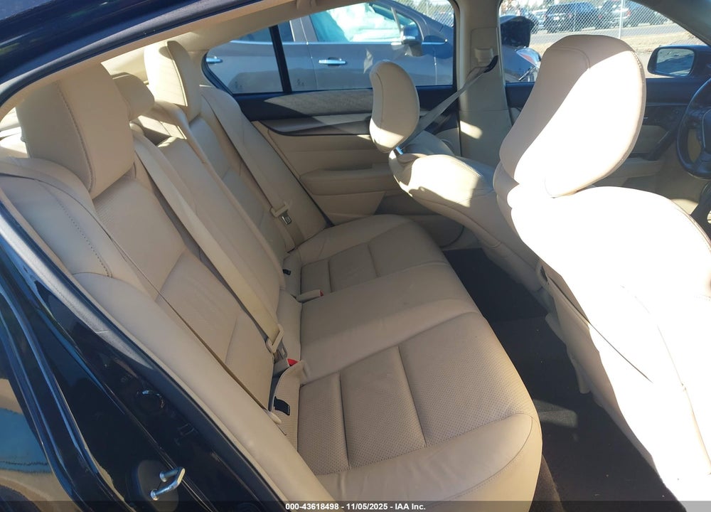 2014 ACURA TL 3.5 VIN: 19UUA8F5XEA005032