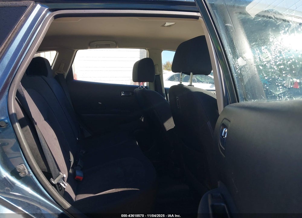 2013 NISSAN ROGUE SPORT VIN: JN8AS5MV5DW606788