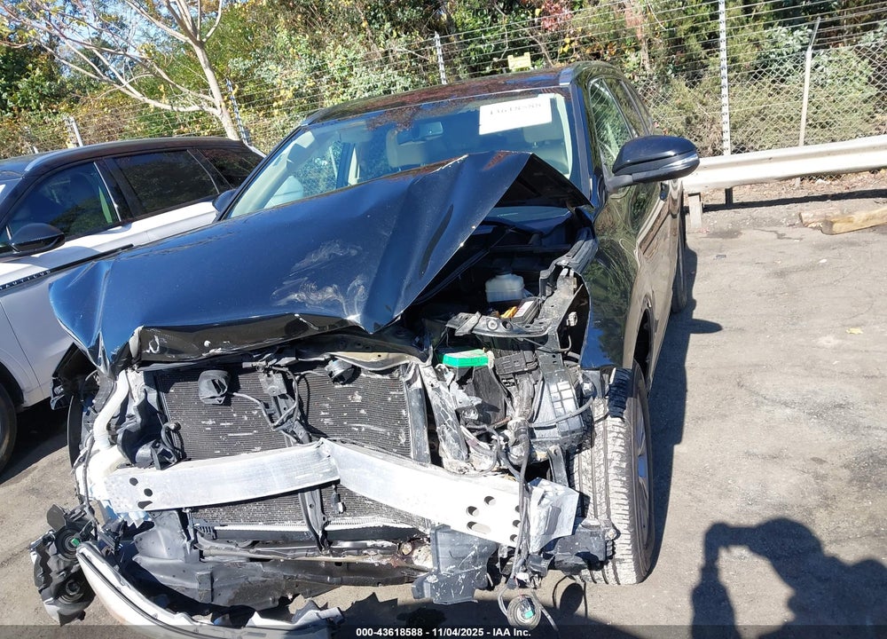 2015 TOYOTA HIGHLANDER XLE V6 VIN: 5TDJKRFH6FS207661