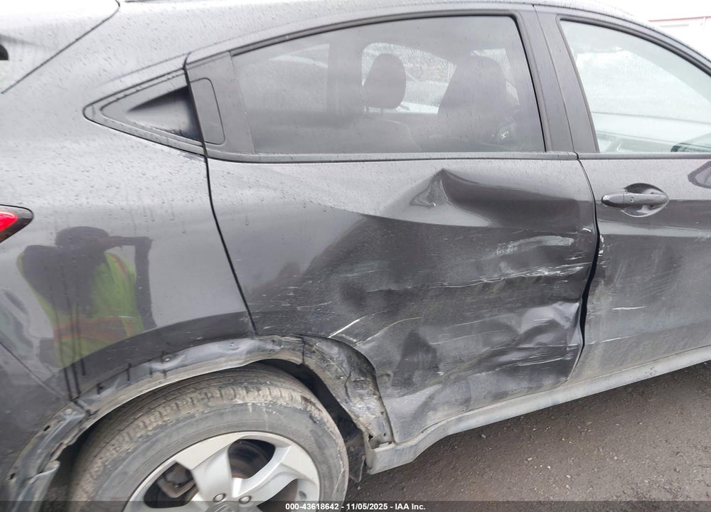 2016 HONDA HR-V VIN: 3CZRU6H77GM725273