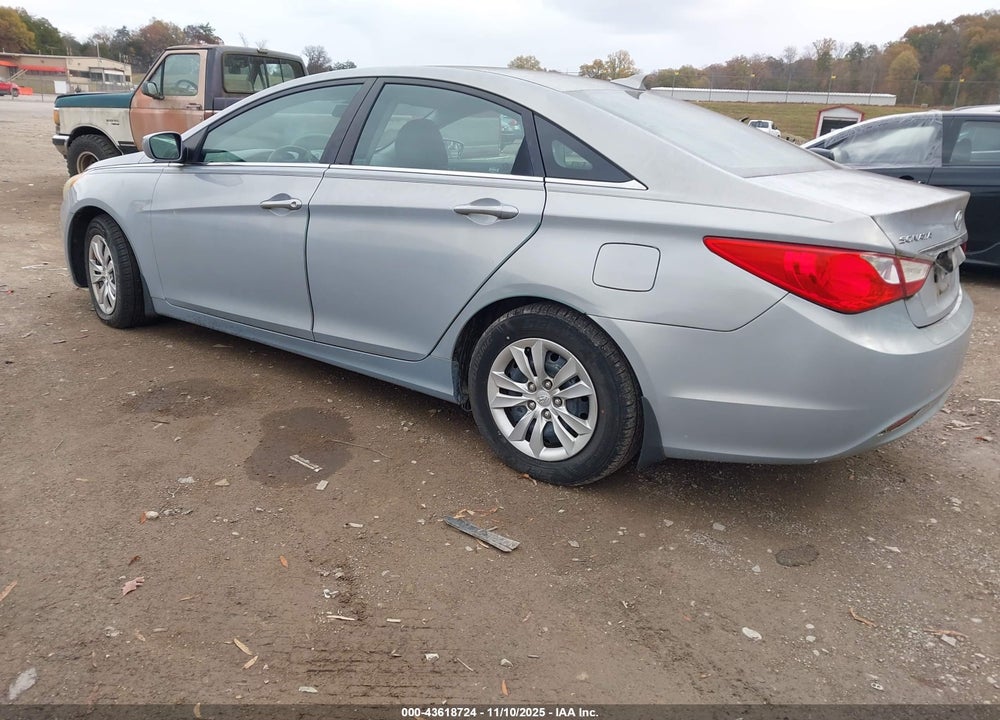 2012 HYUNDAI SONATA GLS VIN: 5NPEB4AC2CH423332