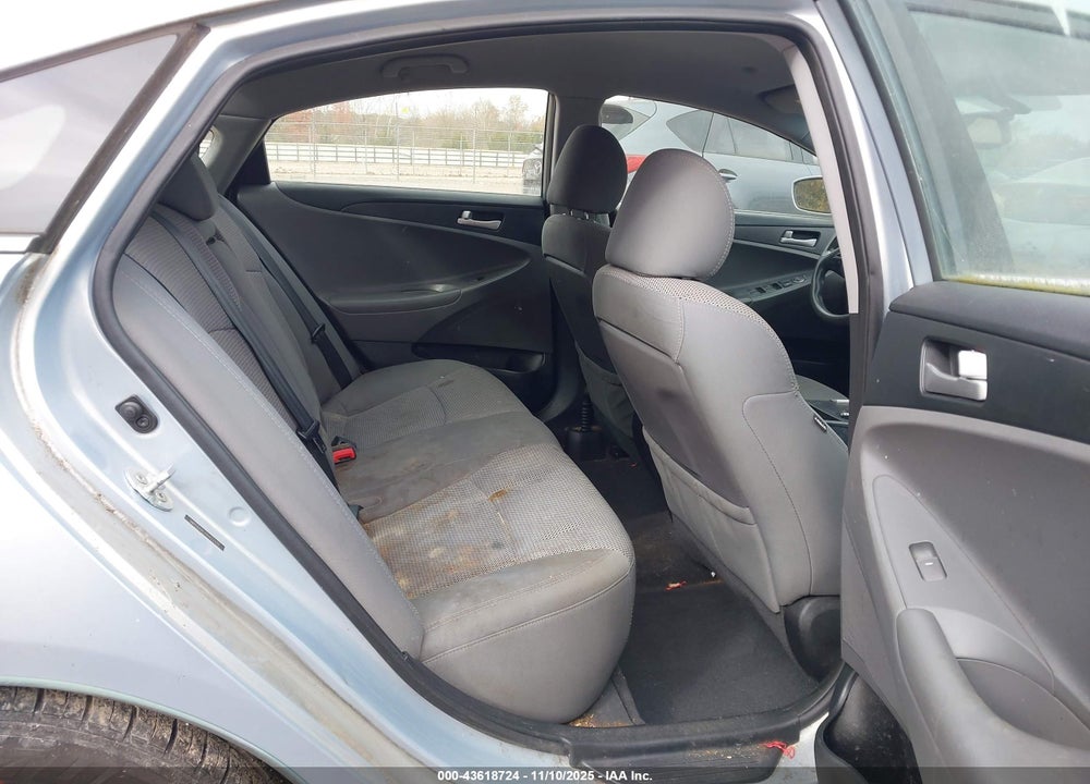 2012 HYUNDAI SONATA GLS VIN: 5NPEB4AC2CH423332