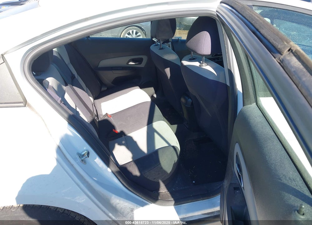 2014 CHEVROLET CRUZE LS AUTO VIN: 1G1PA5SH5E7158465