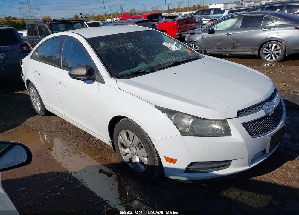 2014 CHEVROLET CRUZE LS AUTO VIN: 1G1PA5SH5E7158465