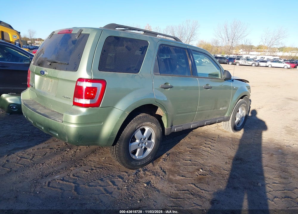 2008 FORD ESCAPE XLT VIN: 1FMCU93128KC70627