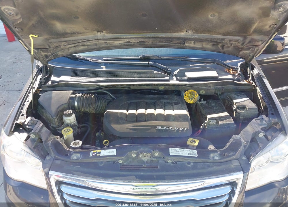 2016 CHRYSLER TOWN & COUNTRY TOURING VIN: 2C4RC1BG8GR295038