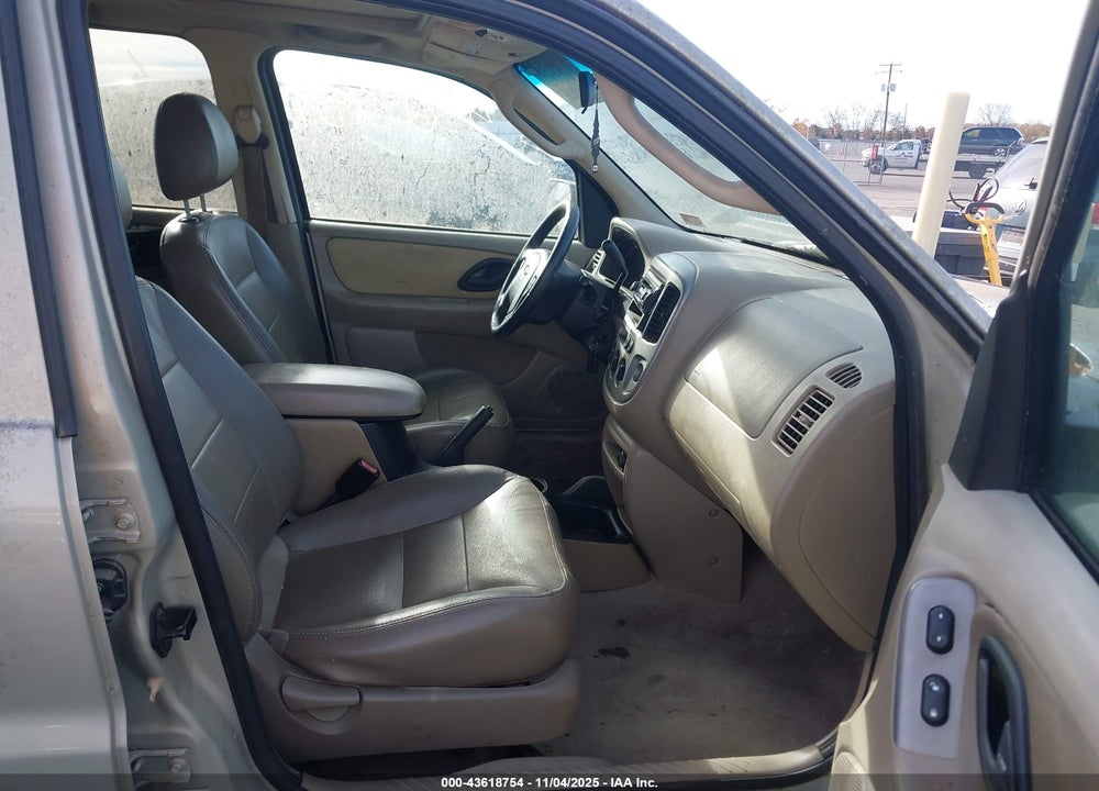2003 FORD ESCAPE XLT VIN: 1FMYU93173KC66300