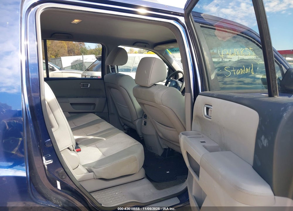 2013 HONDA PILOT LX VIN: 5FNYF4H2XDB033576