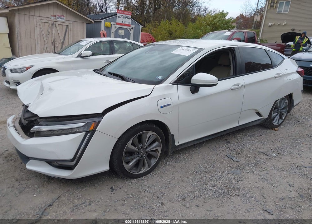 2018 HONDA CLARITY PLUG-IN HYBRID VIN: JHMZC5F14JC011416