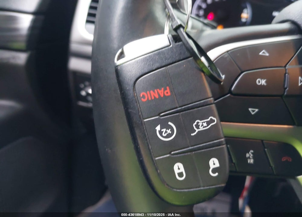 2019 JEEP GRAND CHEROKEE ALTITUDE 4X4 VIN: 1C4RJFAG6KC528677