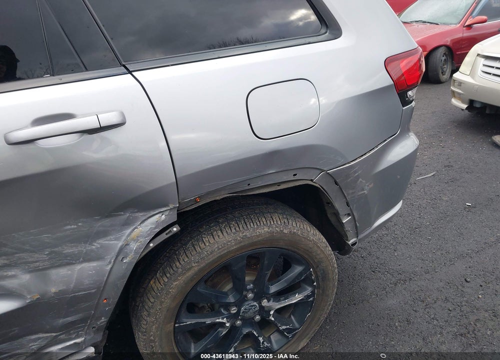 2019 JEEP GRAND CHEROKEE ALTITUDE 4X4 VIN: 1C4RJFAG6KC528677