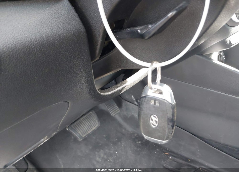 2018 HYUNDAI ACCENT LIMITED VIN: 3KPC34A33JE018182